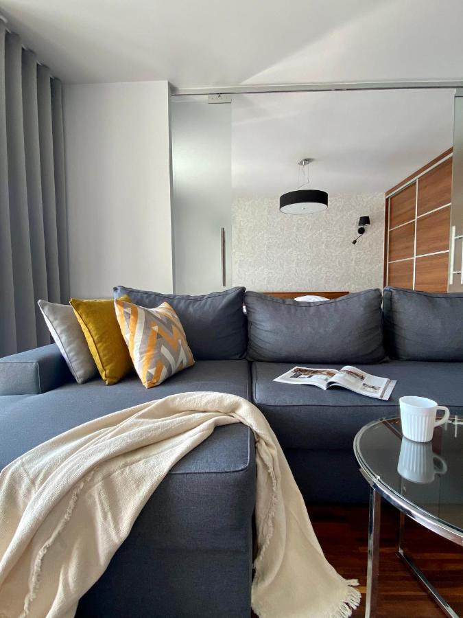ורוצלב Aravel Suites מראה חיצוני תמונה
