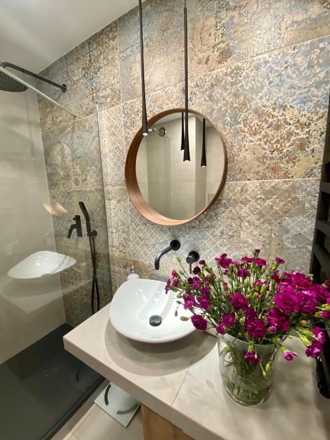 ורוצלב Aravel Suites מראה חיצוני תמונה